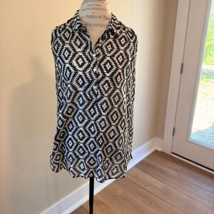 Yala Women's Black/Cream Geometric Design Long Sleeveless Shirt Size‎ L